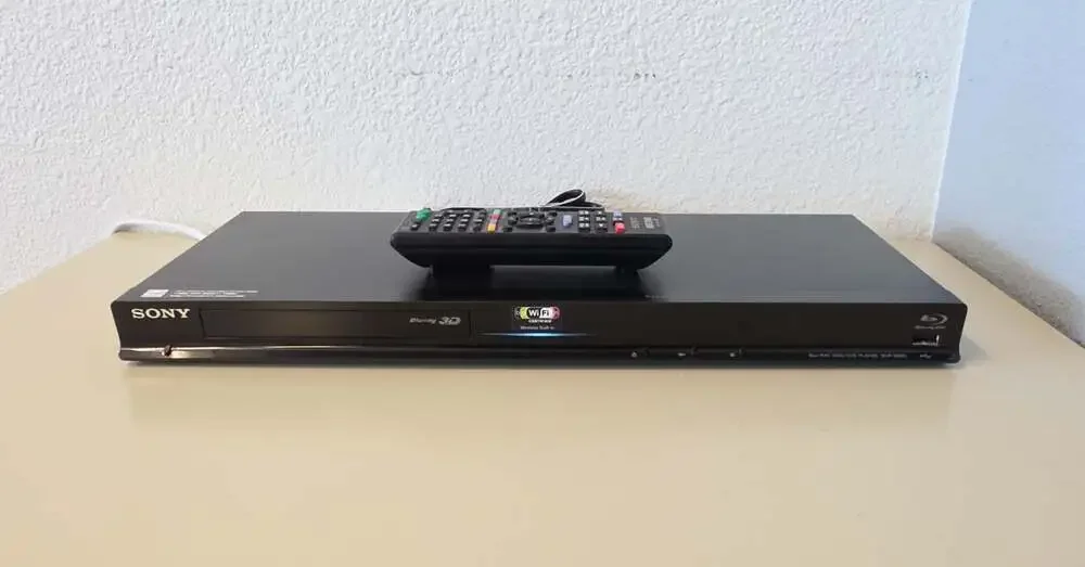 Sony BDP-S580 3D Blu-ray/DVD/CD Player with Remote (no backing) Tested & Works!